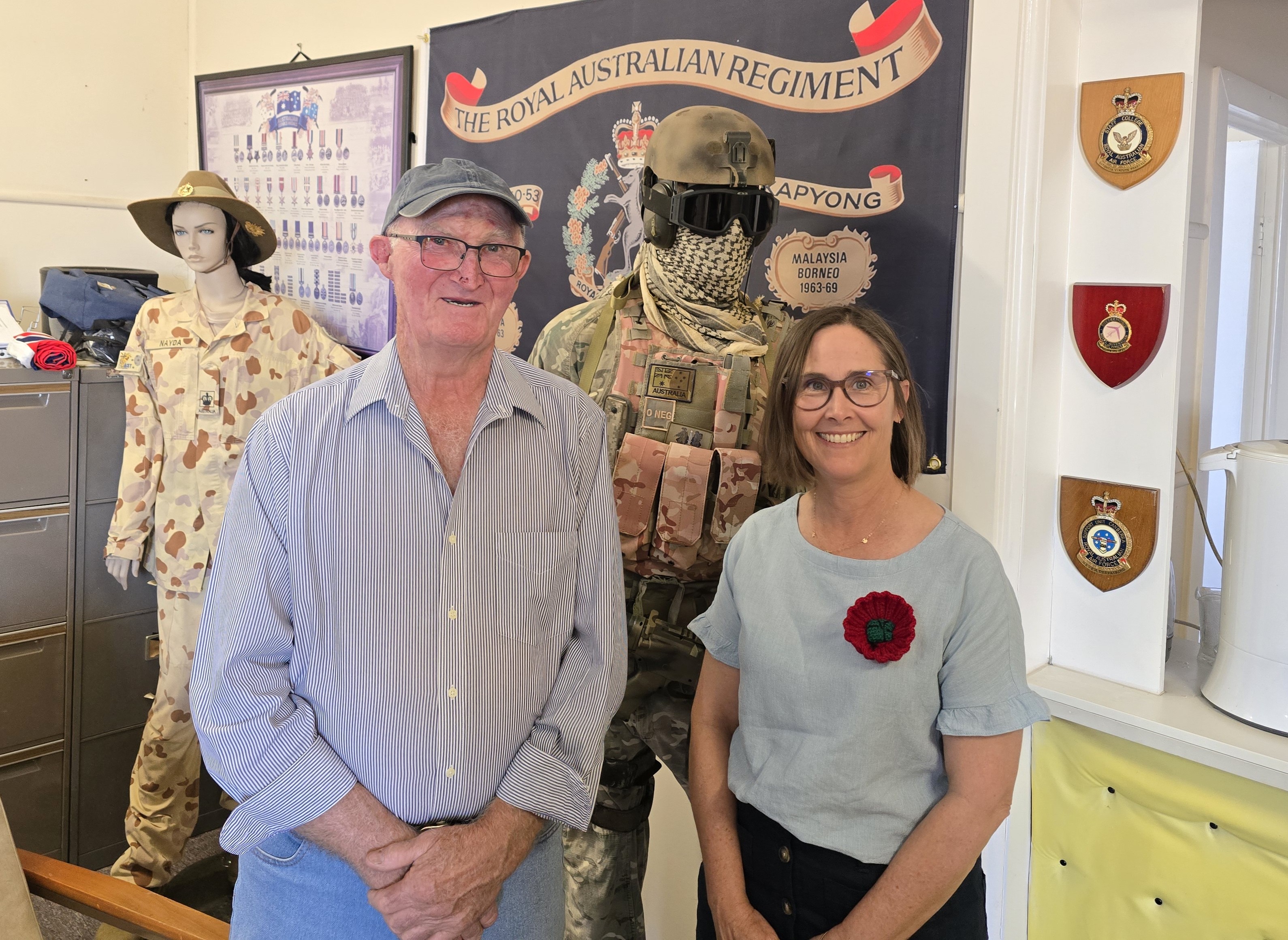 Cr Vincent in Injune.jpg