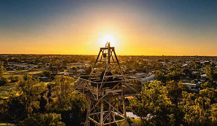 Community celebrates the Big Rig Tower and Tree Walk opening