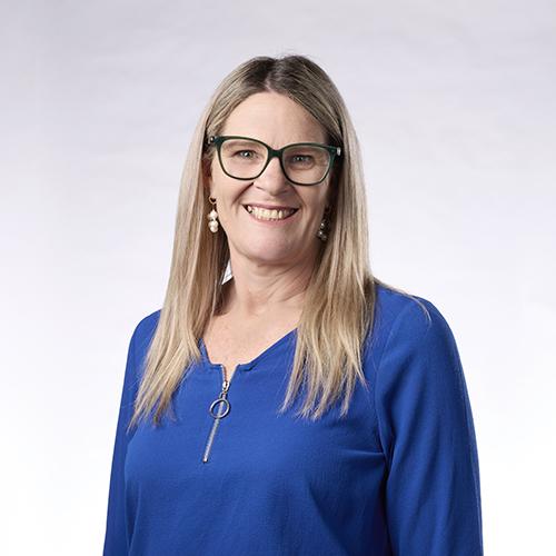 Formal portrait of Councillor Johanne Hancock