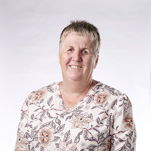 Formal portrait of Councillor Meryl Brumpton