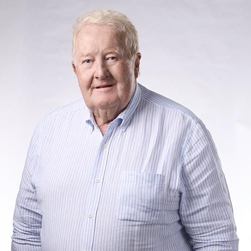 Formal portrait of Councillor Peter Flynn