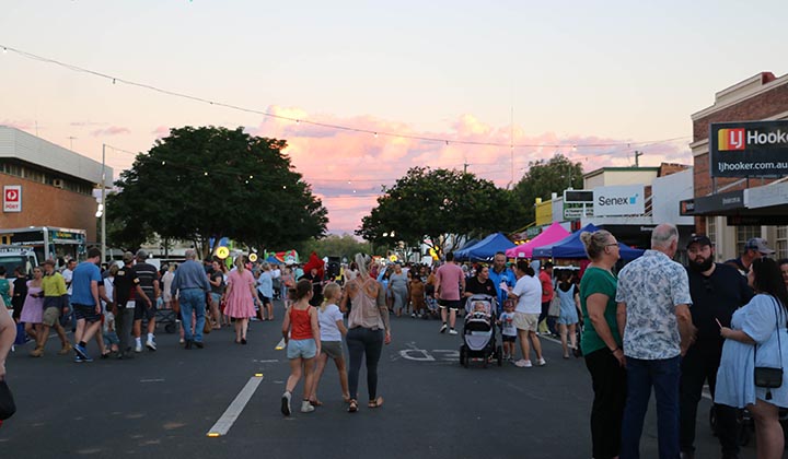 Maranoa christmas street party 1