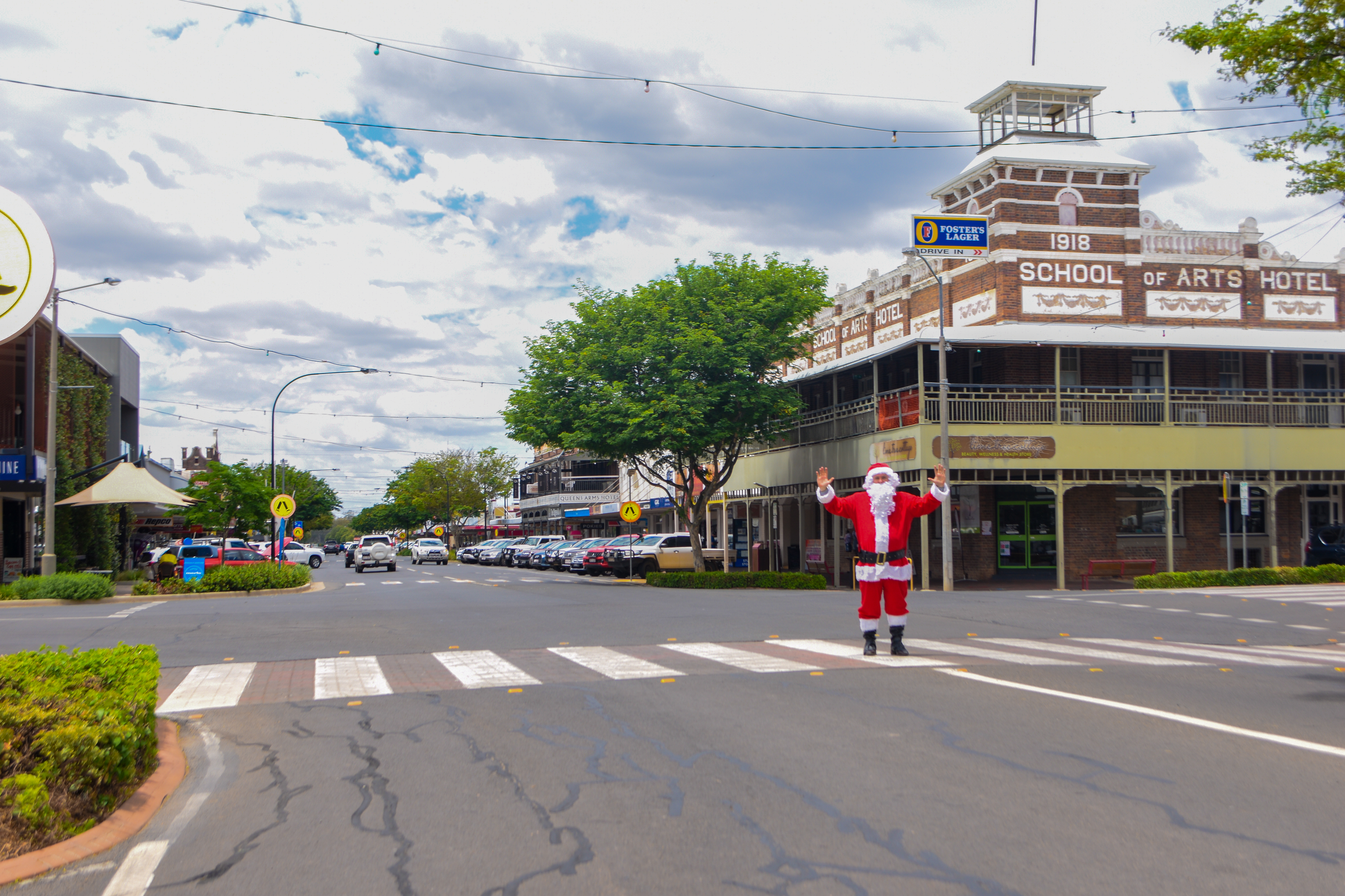 Santa is excited to welcome you to the maranoa christmas street party 1